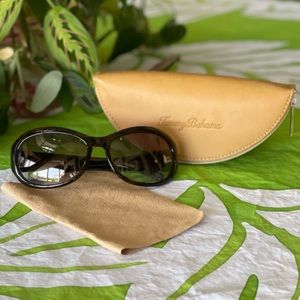 Tommy Bahama Women’s Sunglay & Case